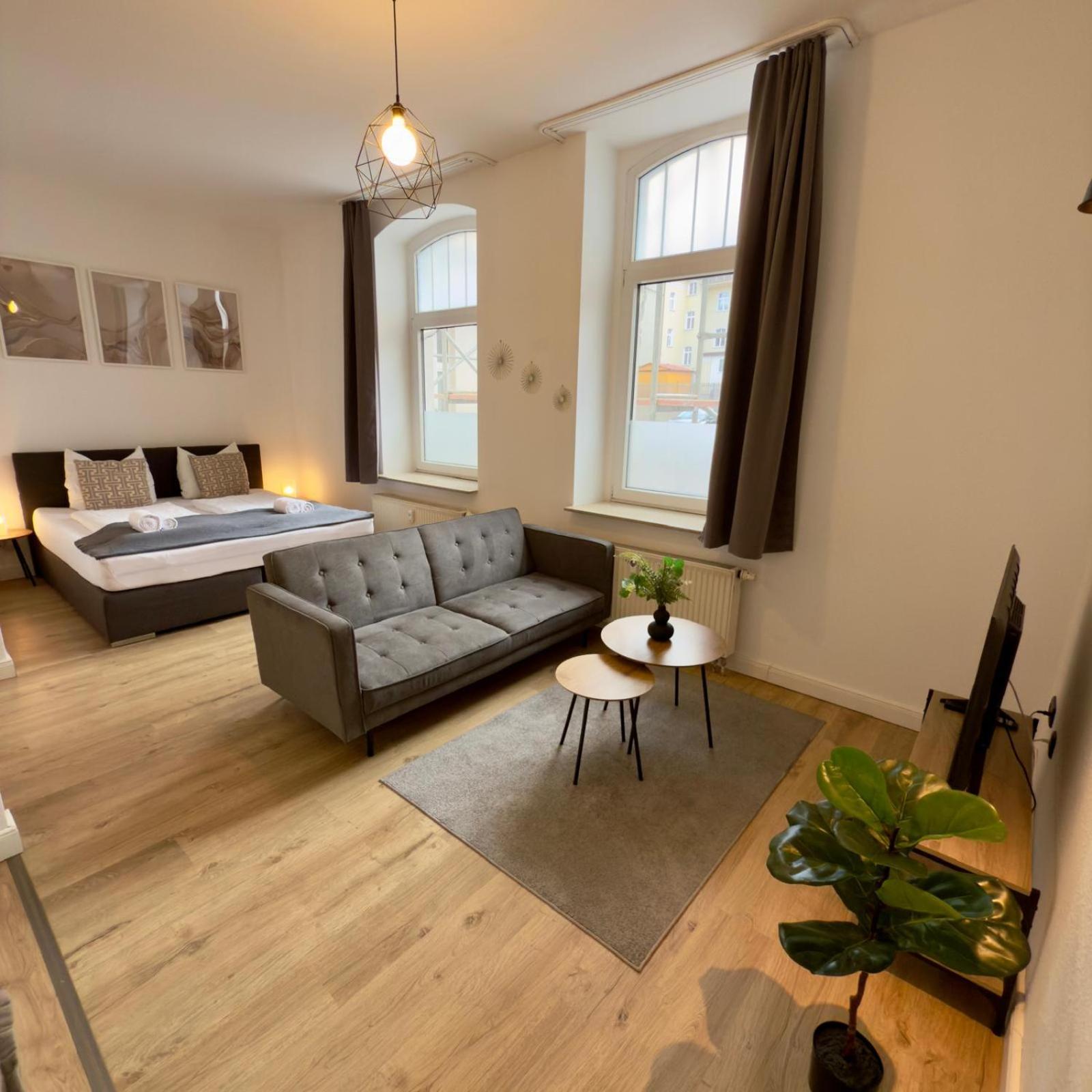 Raha Apartments - Modernes Studio-Apartment - Hbf - Gratis Parkplatz Erfurt Exterior foto