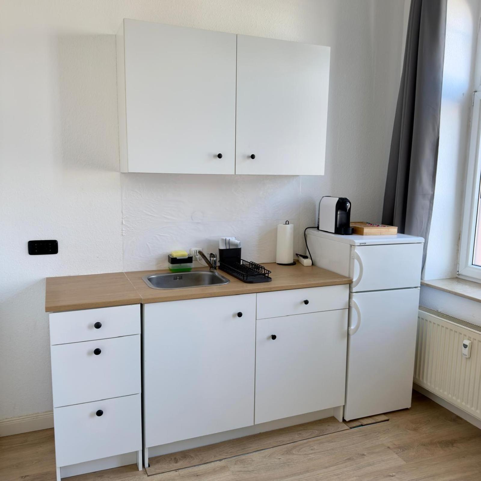 Raha Apartments - Modernes Studio-Apartment - Hbf - Gratis Parkplatz Erfurt Exterior foto